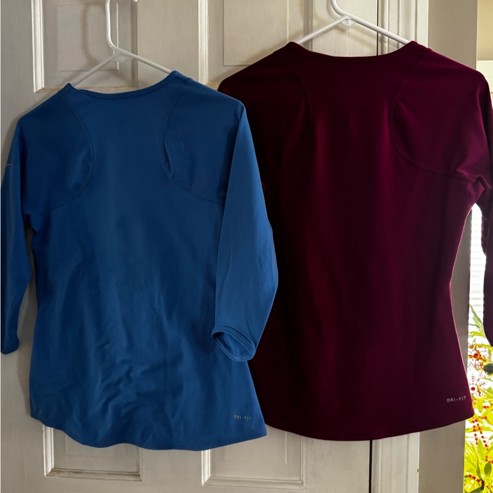 Nike Women's three-quarter sleeve- Blue and Maroon - Picture 4 of 4